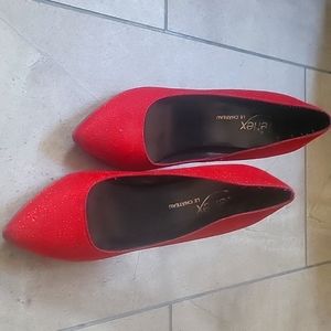 Red pumps